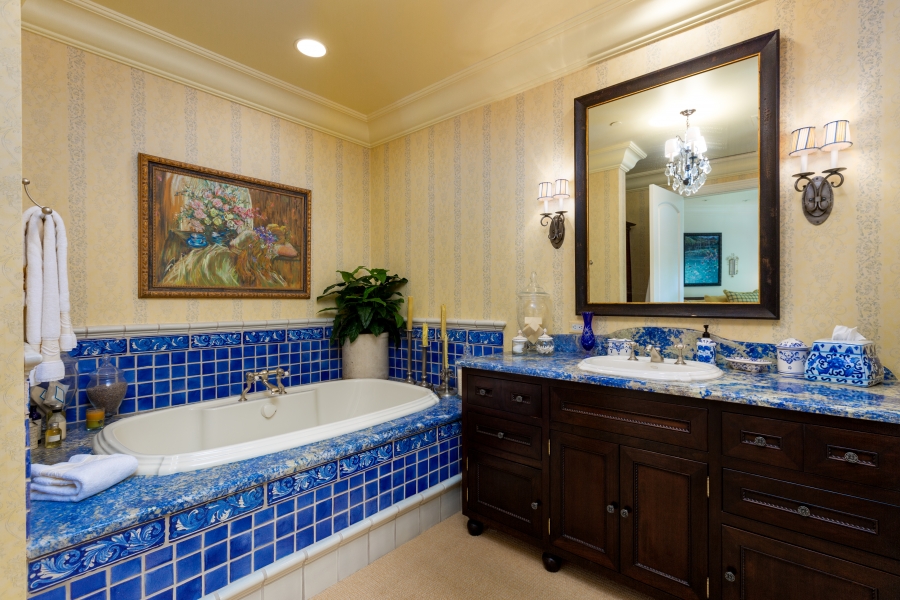 The Enclave Luxe Estates & Lifestyles